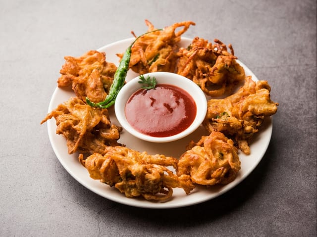 Onion Pakoda.