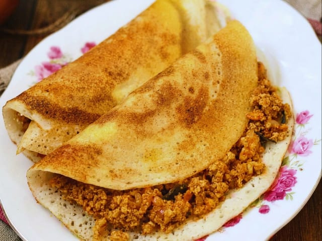 Veg Kheema Dosa.