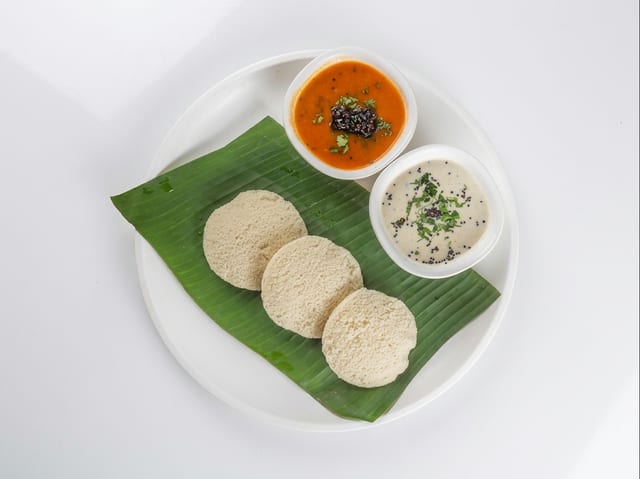 Idli.